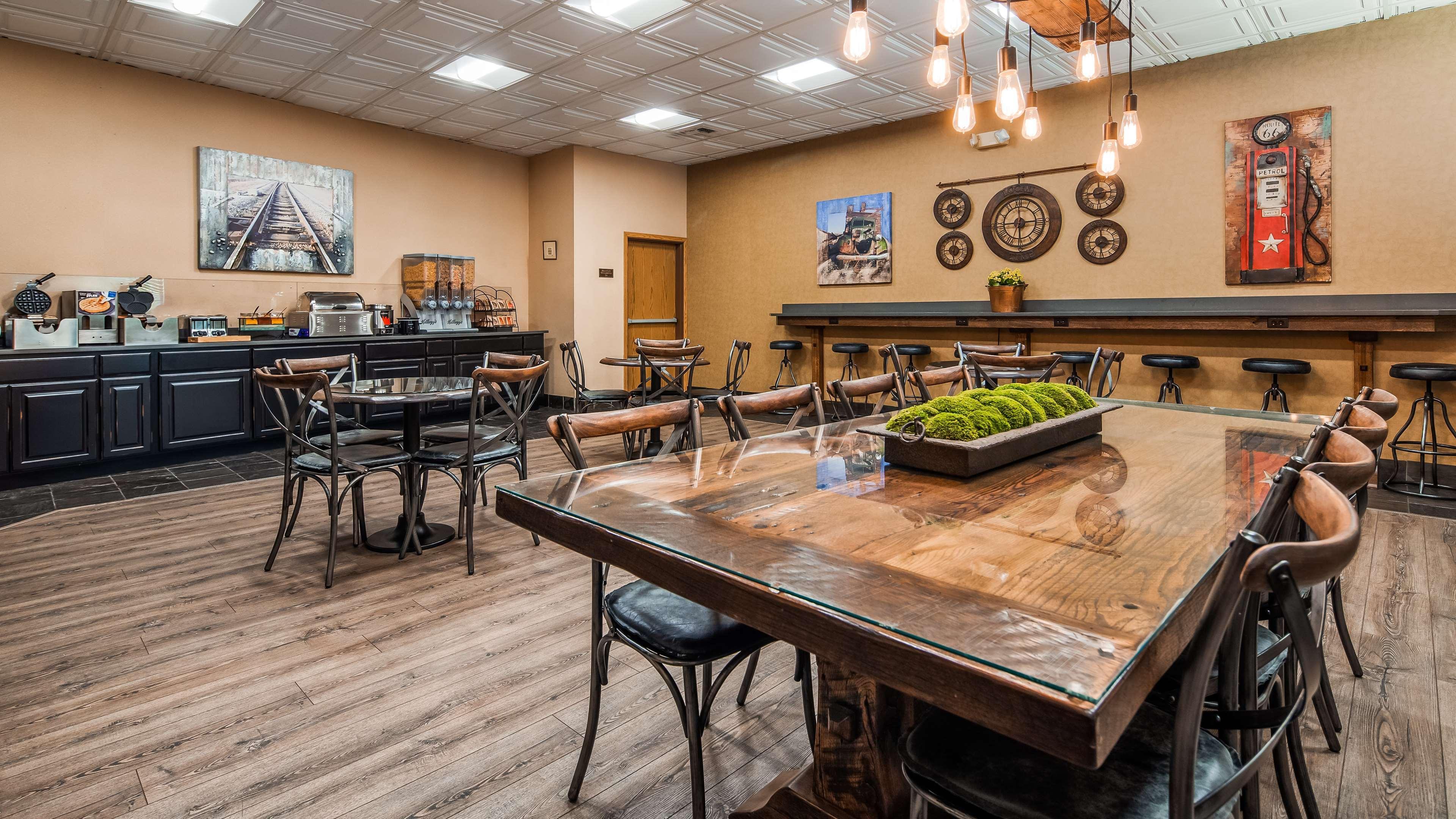 Best Western Prineville Inn Buitenkant foto