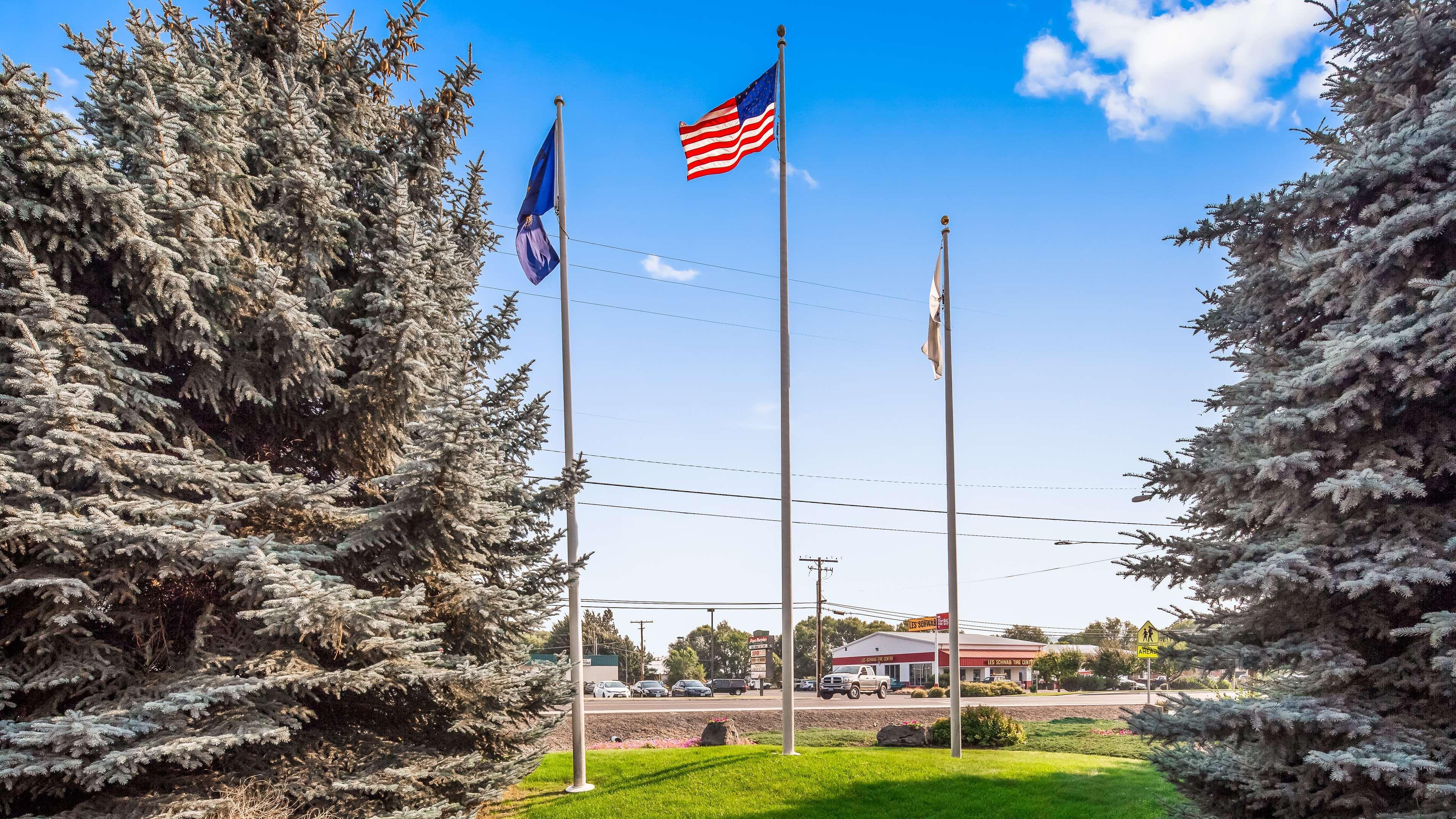 Best Western Prineville Inn Buitenkant foto