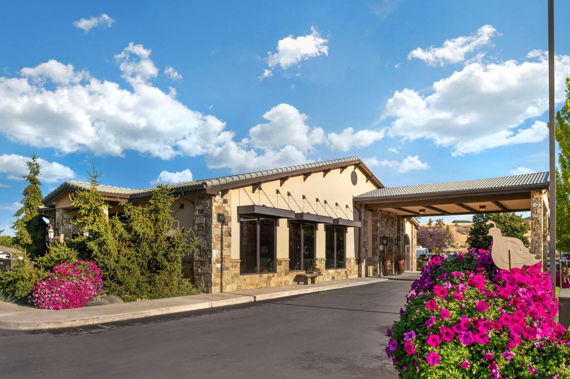 Best Western Prineville Inn Buitenkant foto