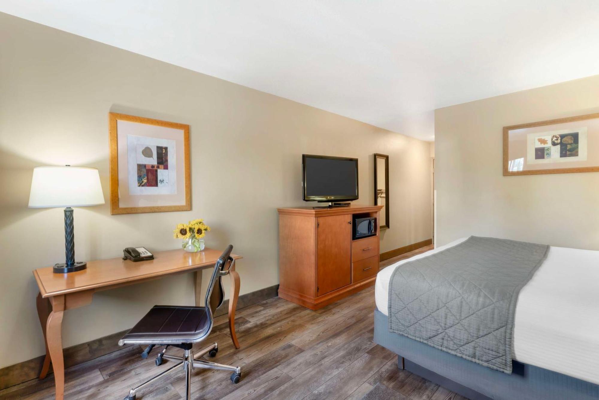 Best Western Prineville Inn Buitenkant foto